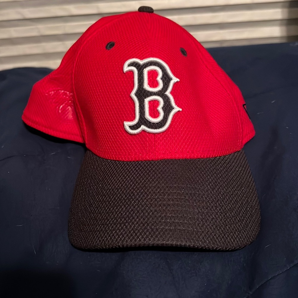 New era Boston Red Sox. Flex fit hat large-extra large.